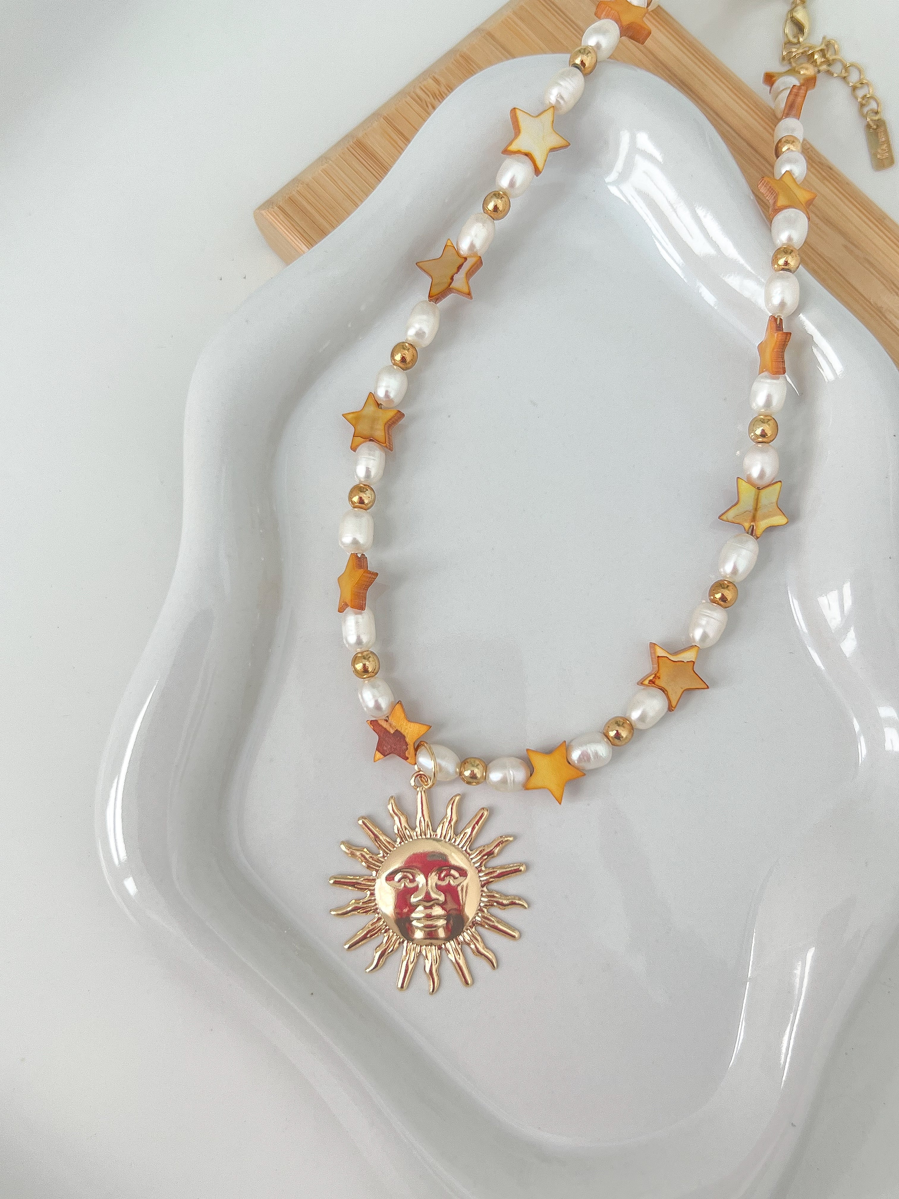 Sol Dorado Necklace