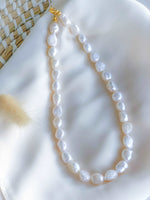 Load image into Gallery viewer, Greece Pearls Necklace
