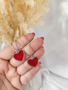 Red Heart Chain