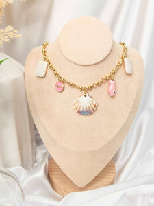 Concha Necklace